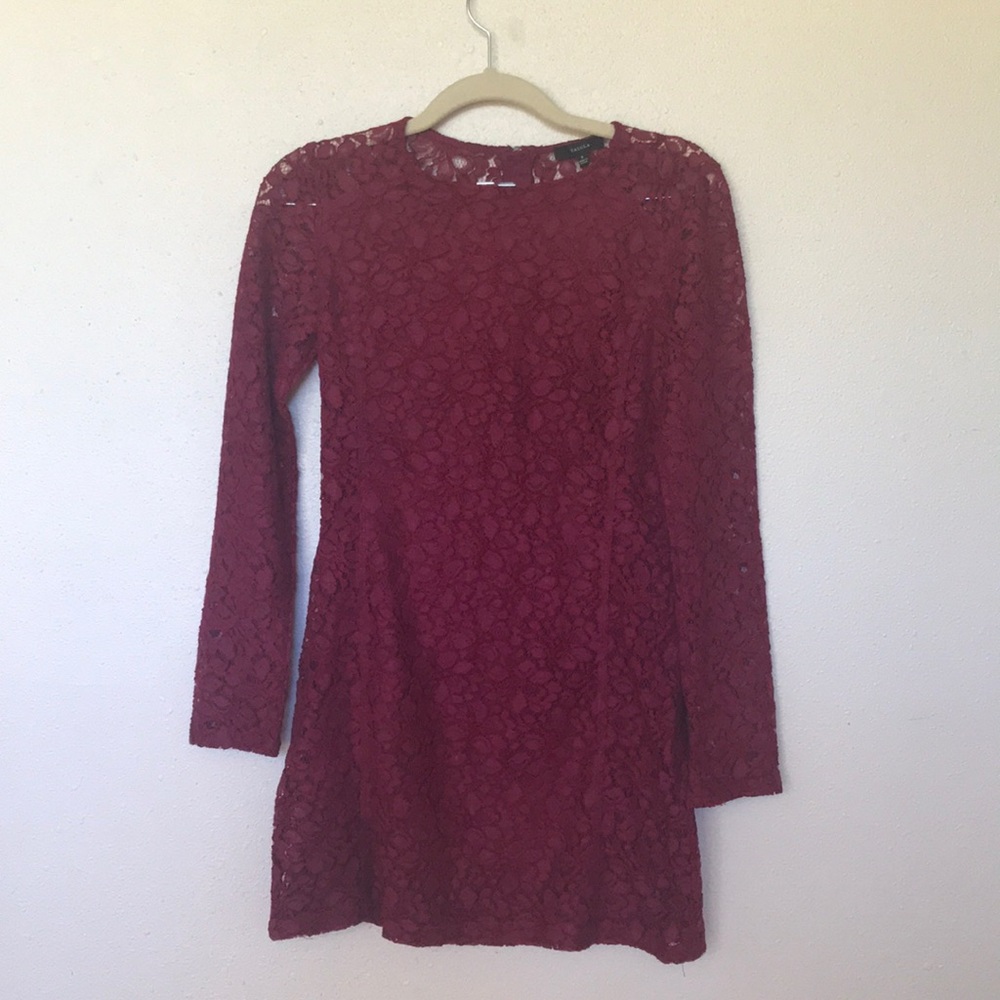 Aritzia Talula Long Sleeve Lace Dress